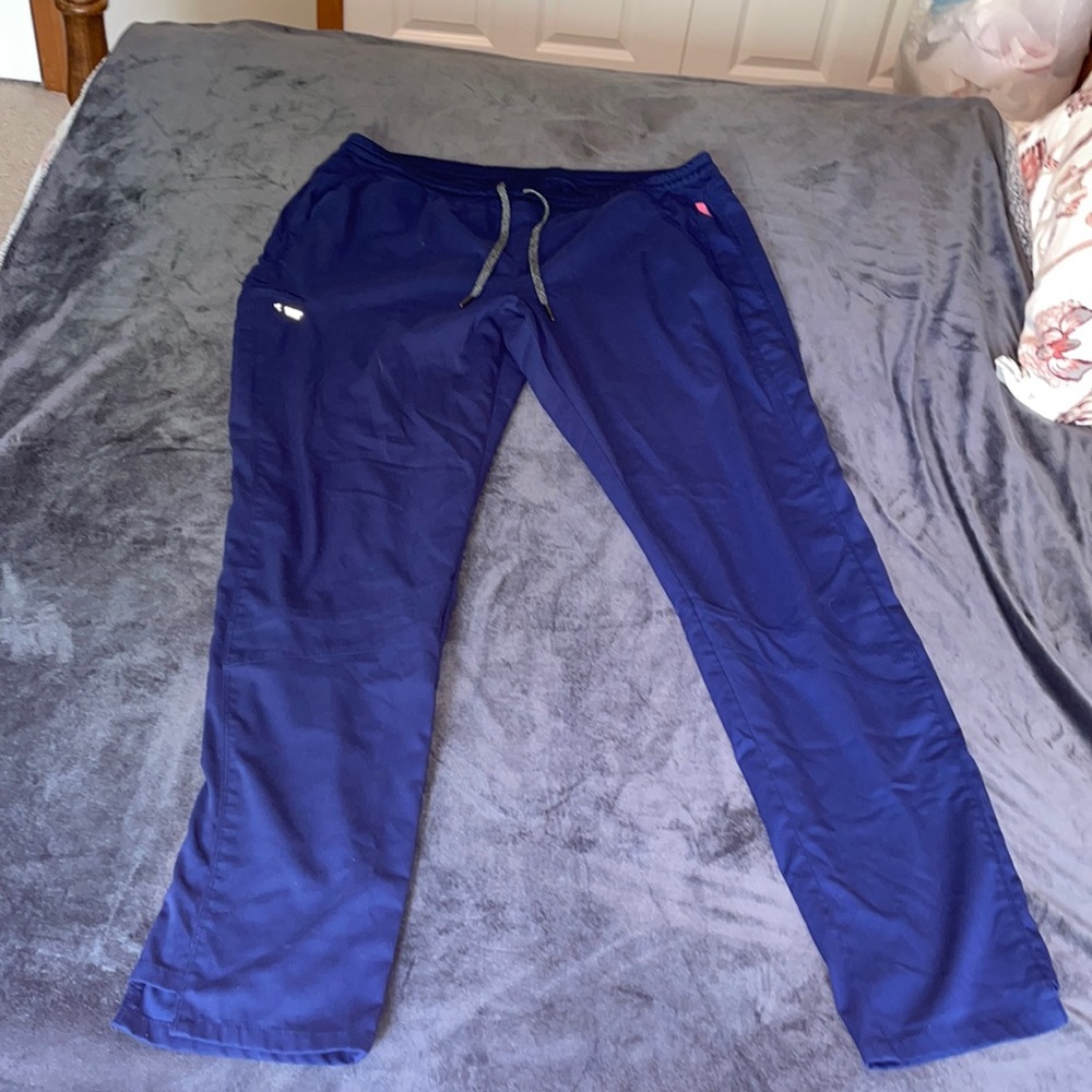 Scrub pants